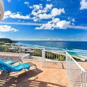 La Sunshine Beachfront Aparthotel